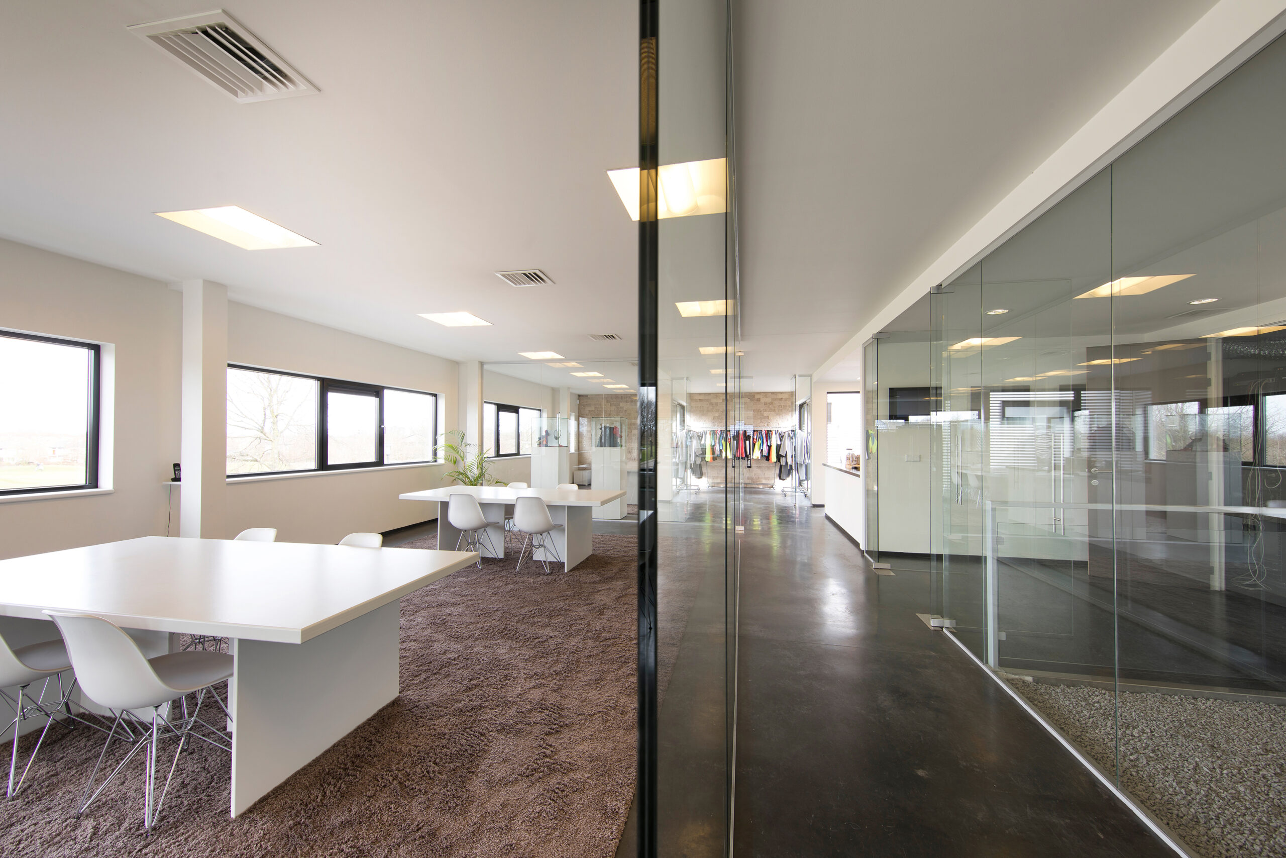 Lumas-office-web-about
